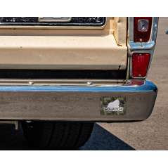 Squatch Metalworks Logo Green Camo - Vinyl Sticker (1 STICKER) - Paracay