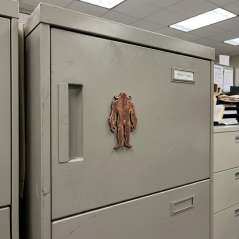StascheSquatch - Magnet - Paracay