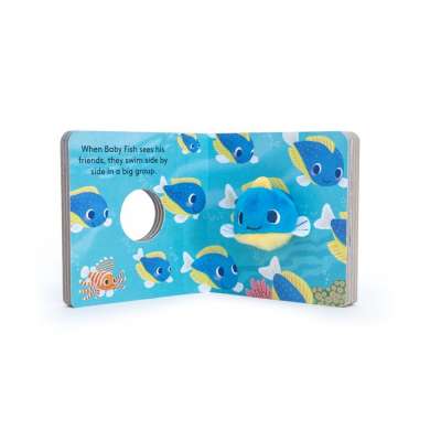 Baby Fish: Finger Puppet Book