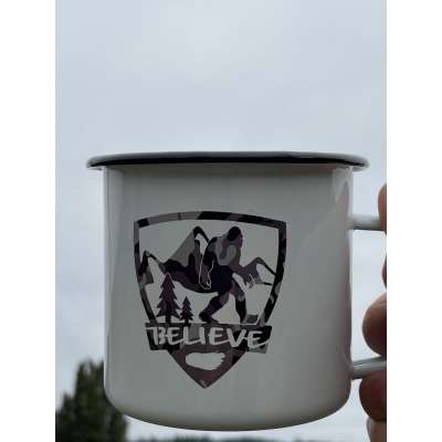 BIGFOOT, SASQUATCH – BELIEVE CAMO, 16oz Vintage Campfire Mug