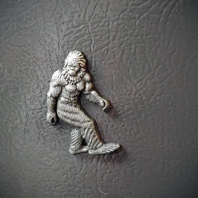 Sasquatch, Yeti, Bigfoot - Sculpted Pewter MAGNET