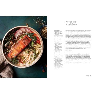 The Salmon Sisters: Harvest & Heritage: Seasonal Recipes and Traditions that Celebrate the Alaskan Spirit