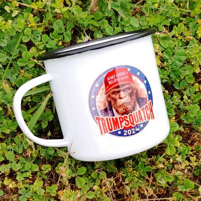 Trumpsquatch - 16 oz Vintage Campfire Mug