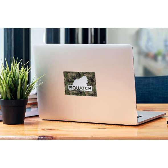Squatch Metalworks Logo Green Camo - Vinyl Sticker (1 STICKER) - Paracay